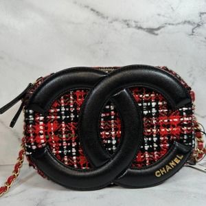 COCO QUILTED CAMERA CROSSBODY BAG main image 0
